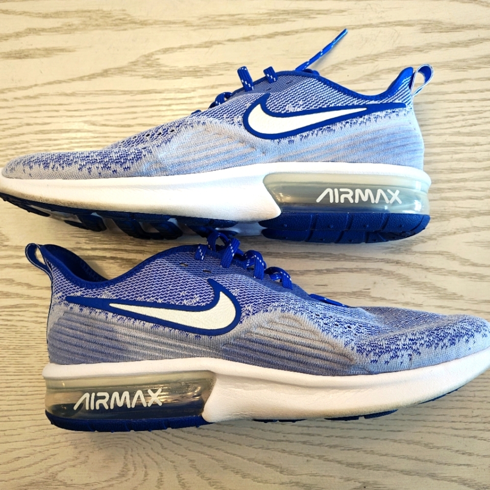 Nike Air Max ( near perfect )
